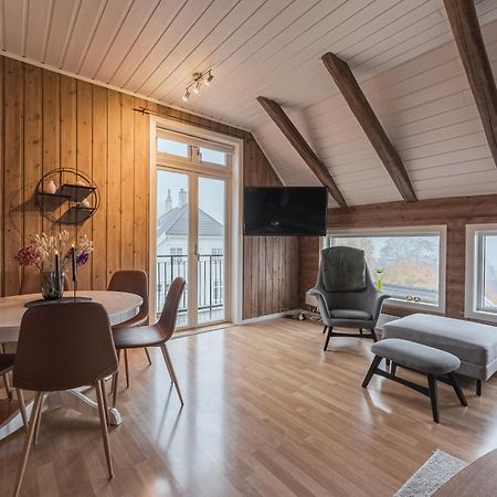 Toppleilighet I Sentrum Av Lillehammer Exteriör bild