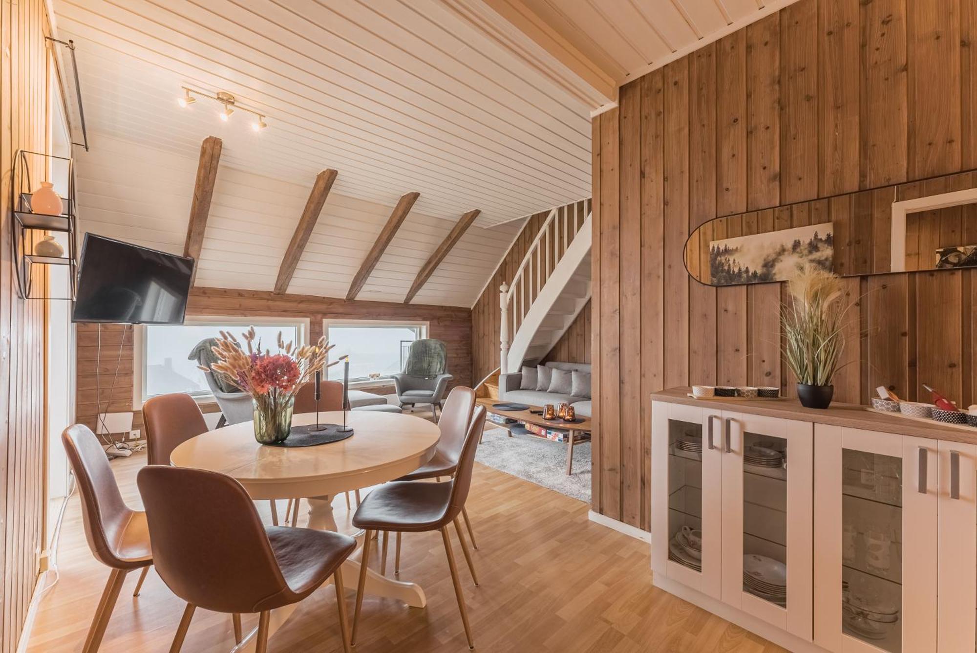 Toppleilighet I Sentrum Av Lillehammer Exteriör bild